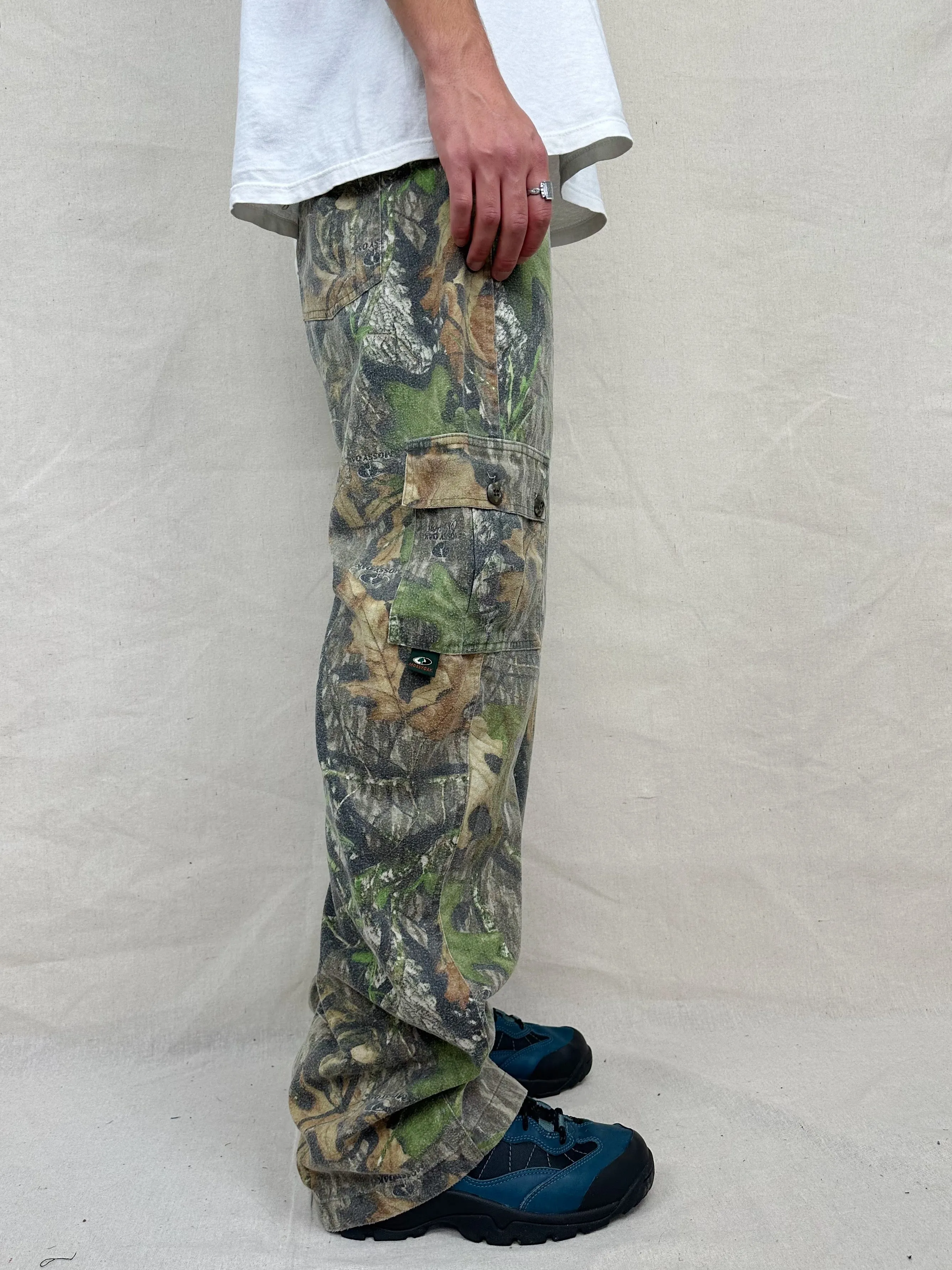 90's Realtree Camo Vintage Cargo Pants Size 32x34