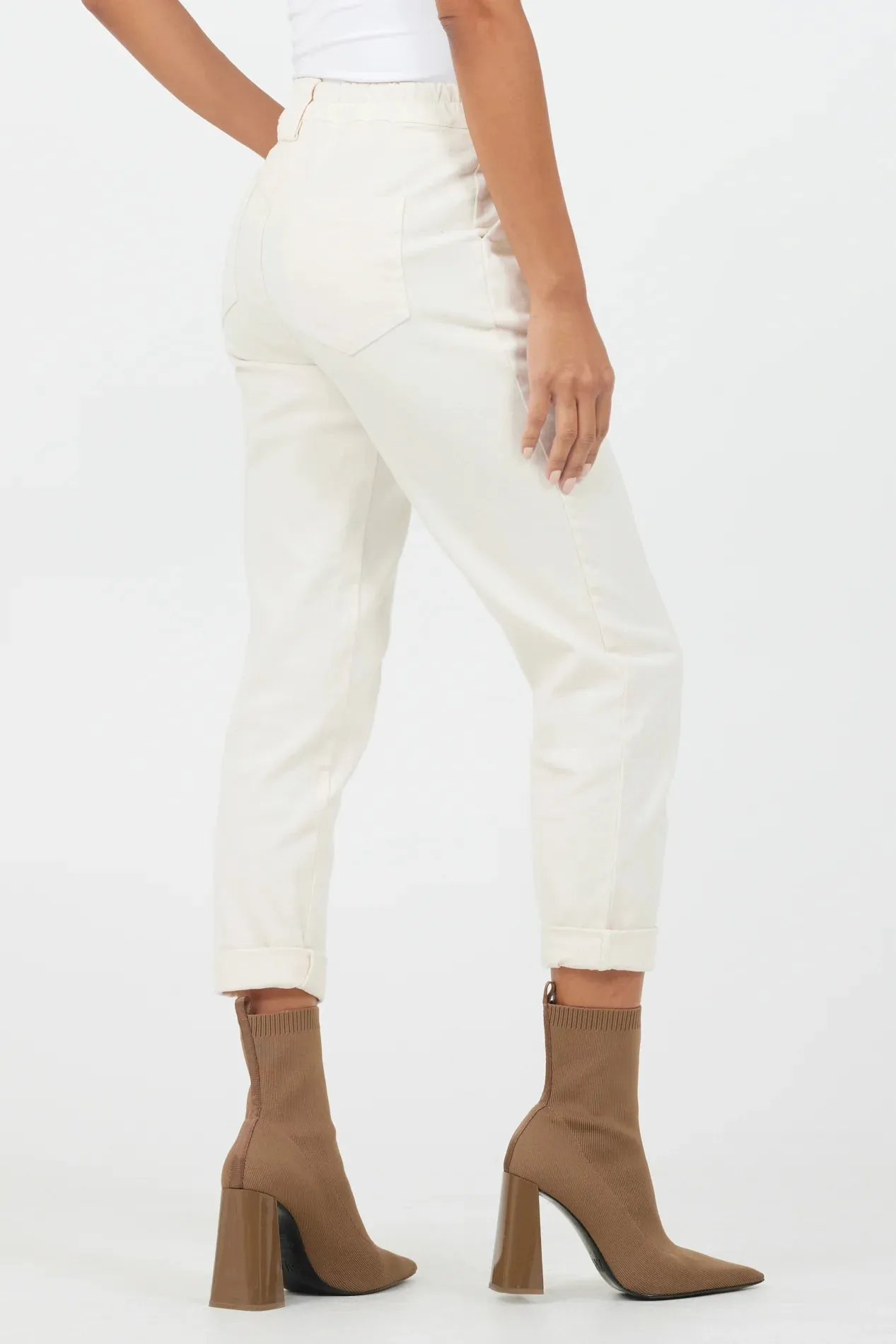 Bradley Relaxed Fit Chino Pant