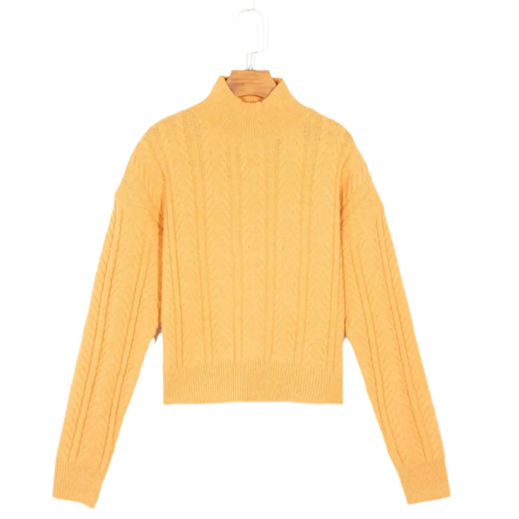 Cable Knit Long Sleeve Turtleneck Sweater