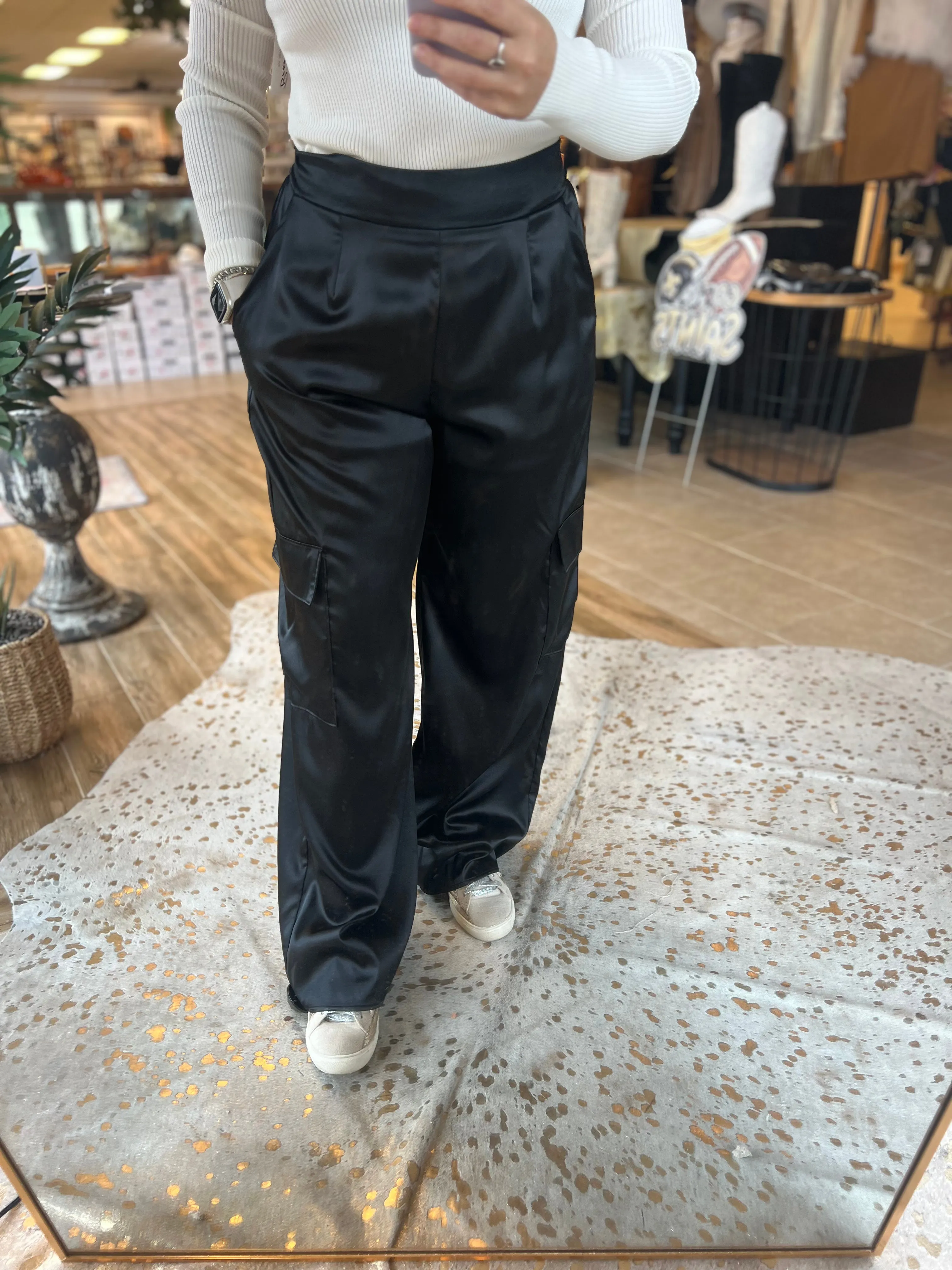 Can't Control Me Pants