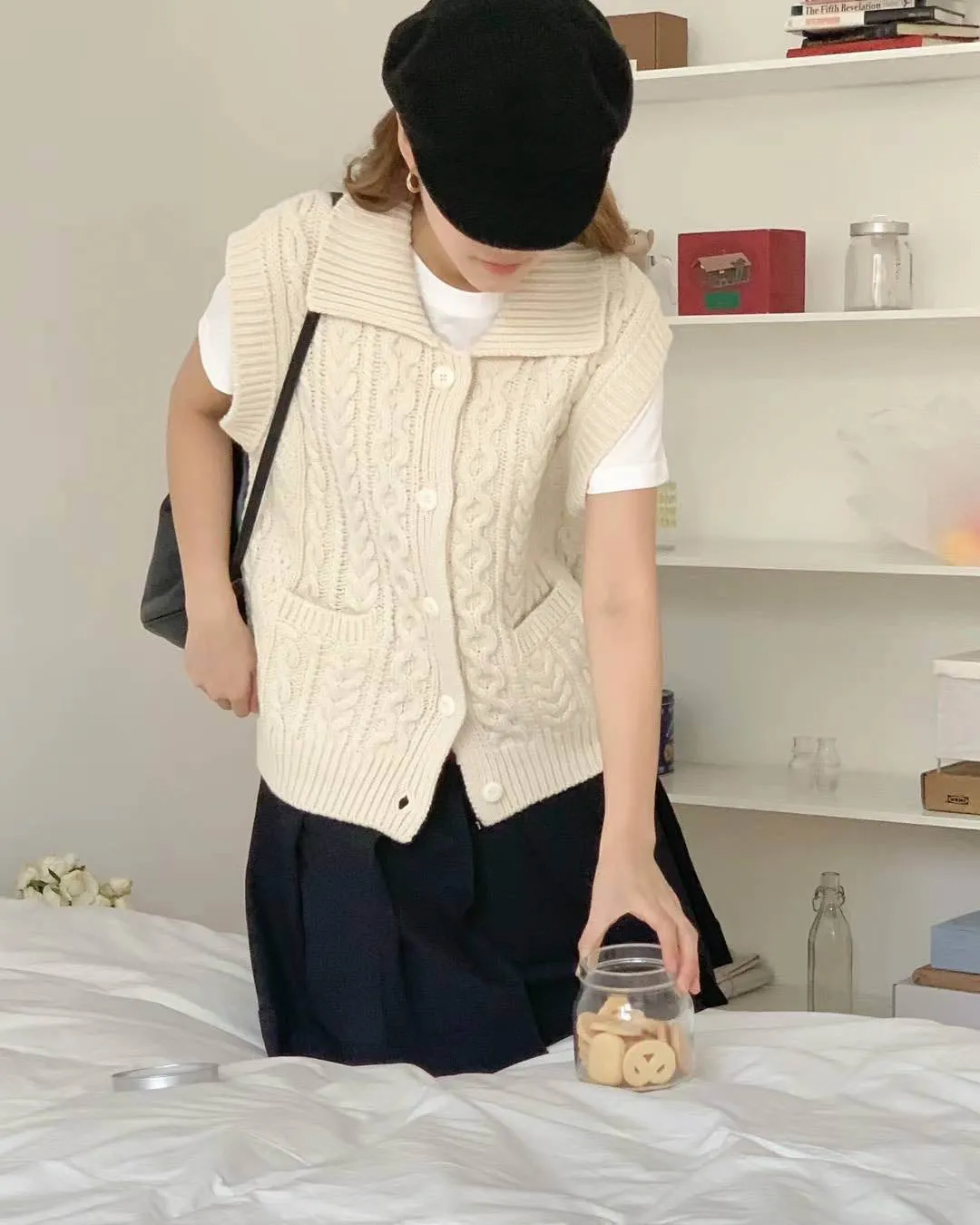 Chunky Cable Knit Buttoned Vest Ivory