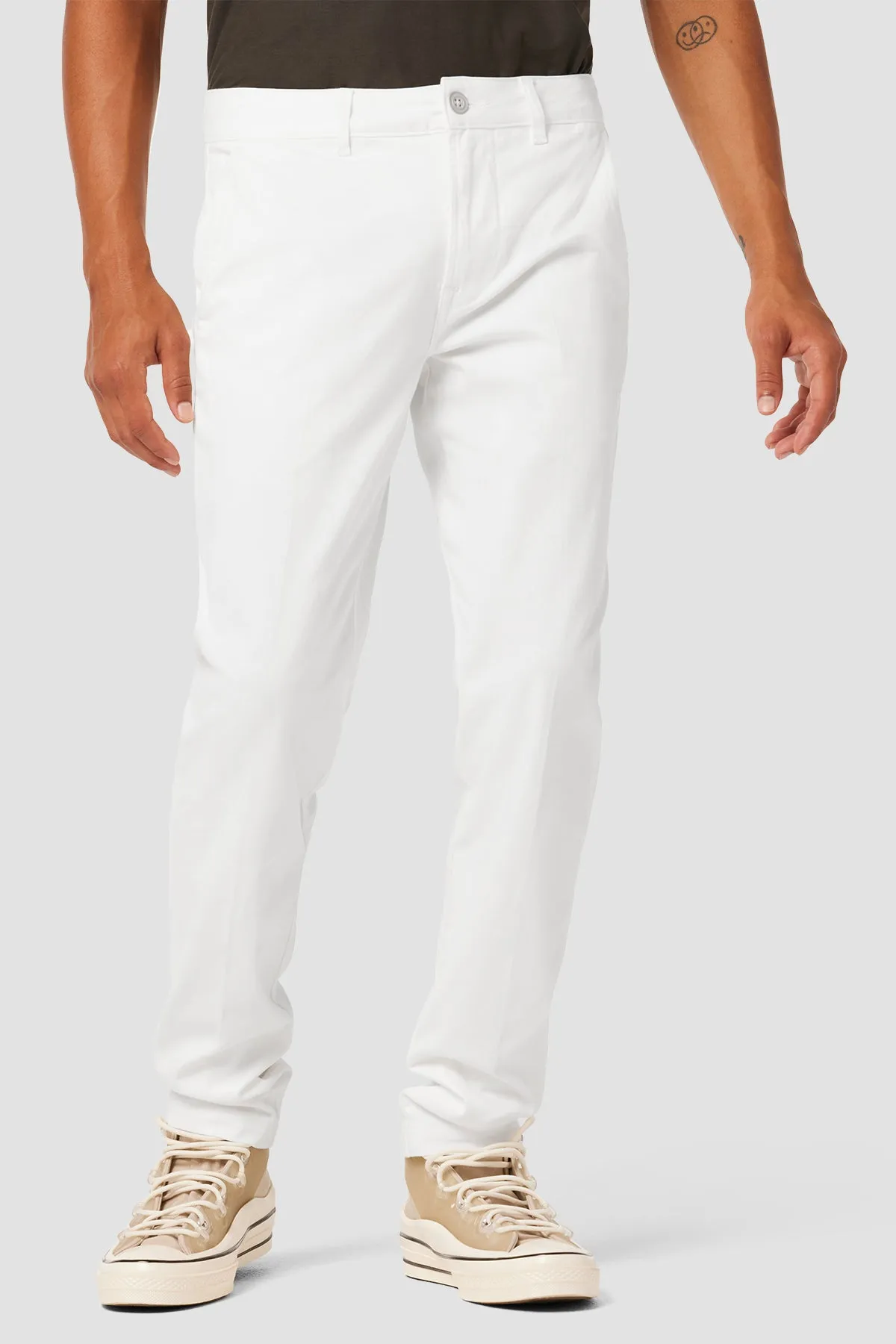 Classic Slim Straight Chino