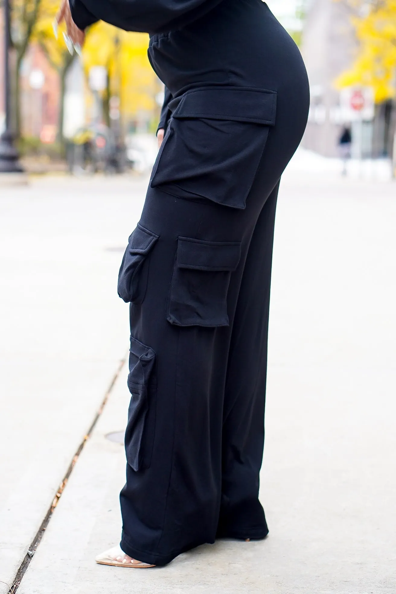 Comfy Big Pockets Cargo pants (Black)