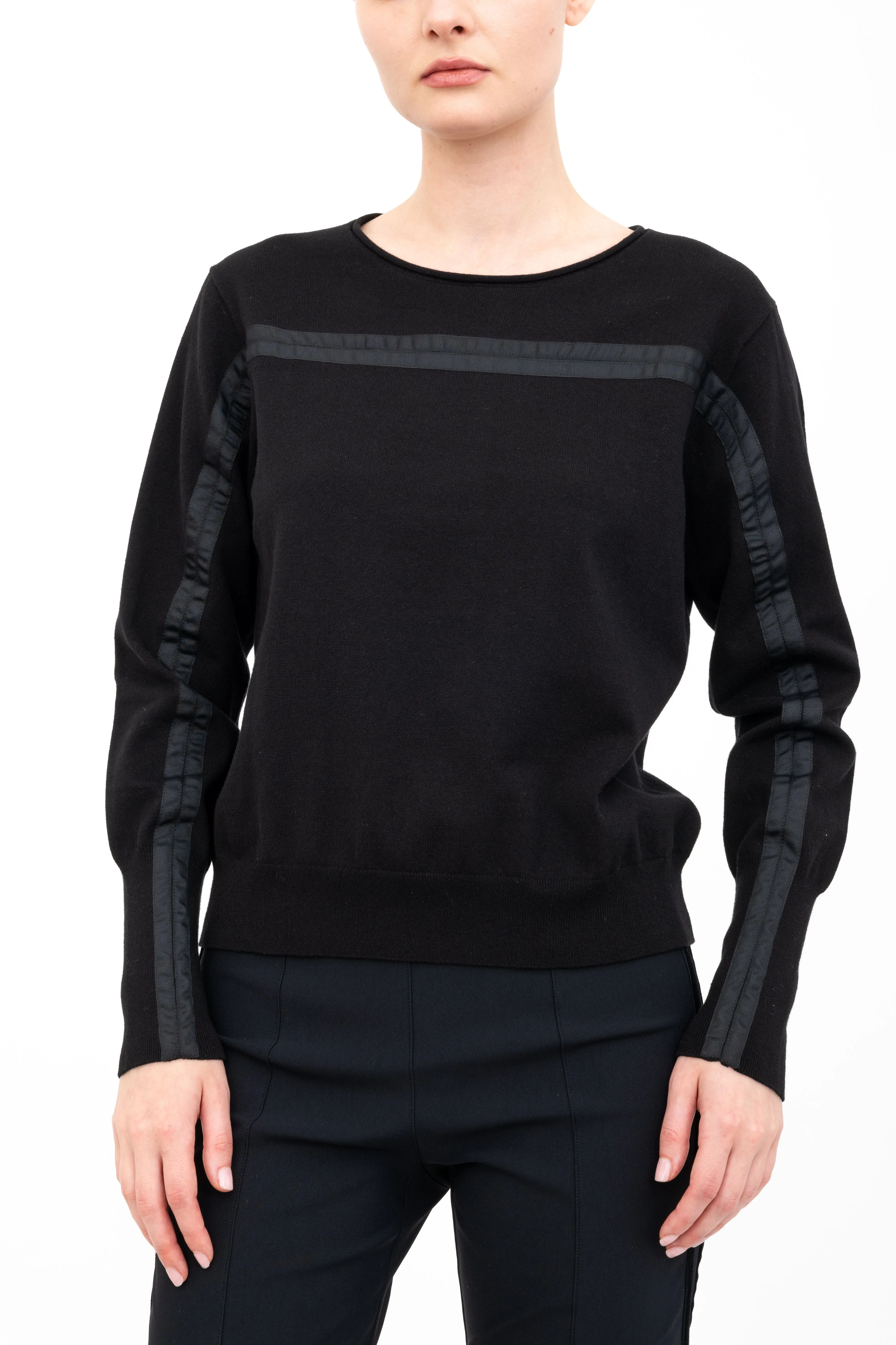 Cotton Crew Neck Knit Top with Grosgrain Trim - AMBRELLE