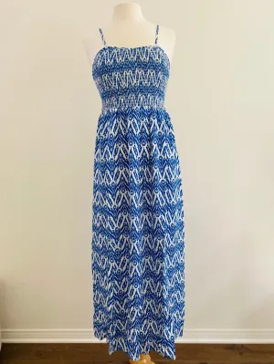 D58 SMOCKED ABSTRACT PRINT MAXI DRESS