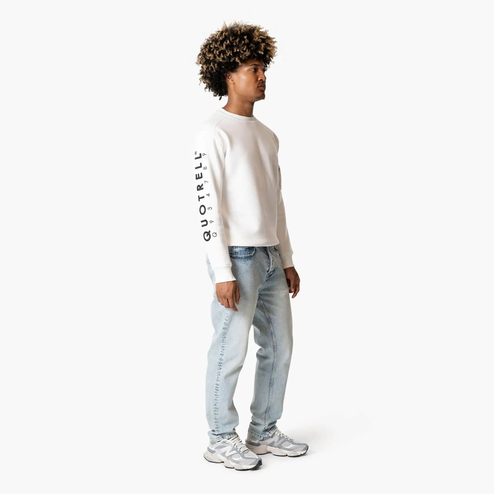 DEFENDER CREWNECK | OFF WHITE/BLACK