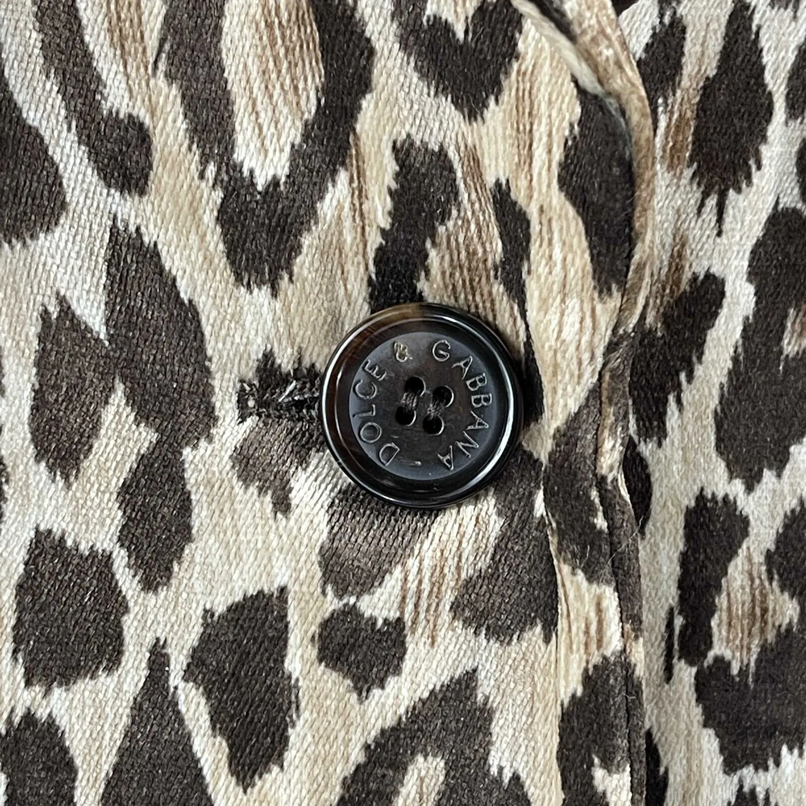 Dolce & Gabbana - Vintage Leopard Print Viscose Trench Coat - 40 US M