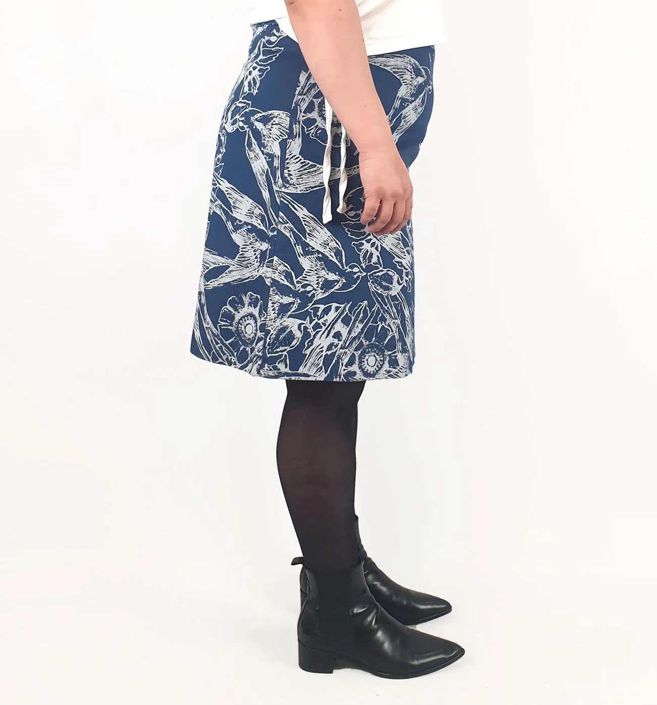 Essaye by Surface Art skirt size XL