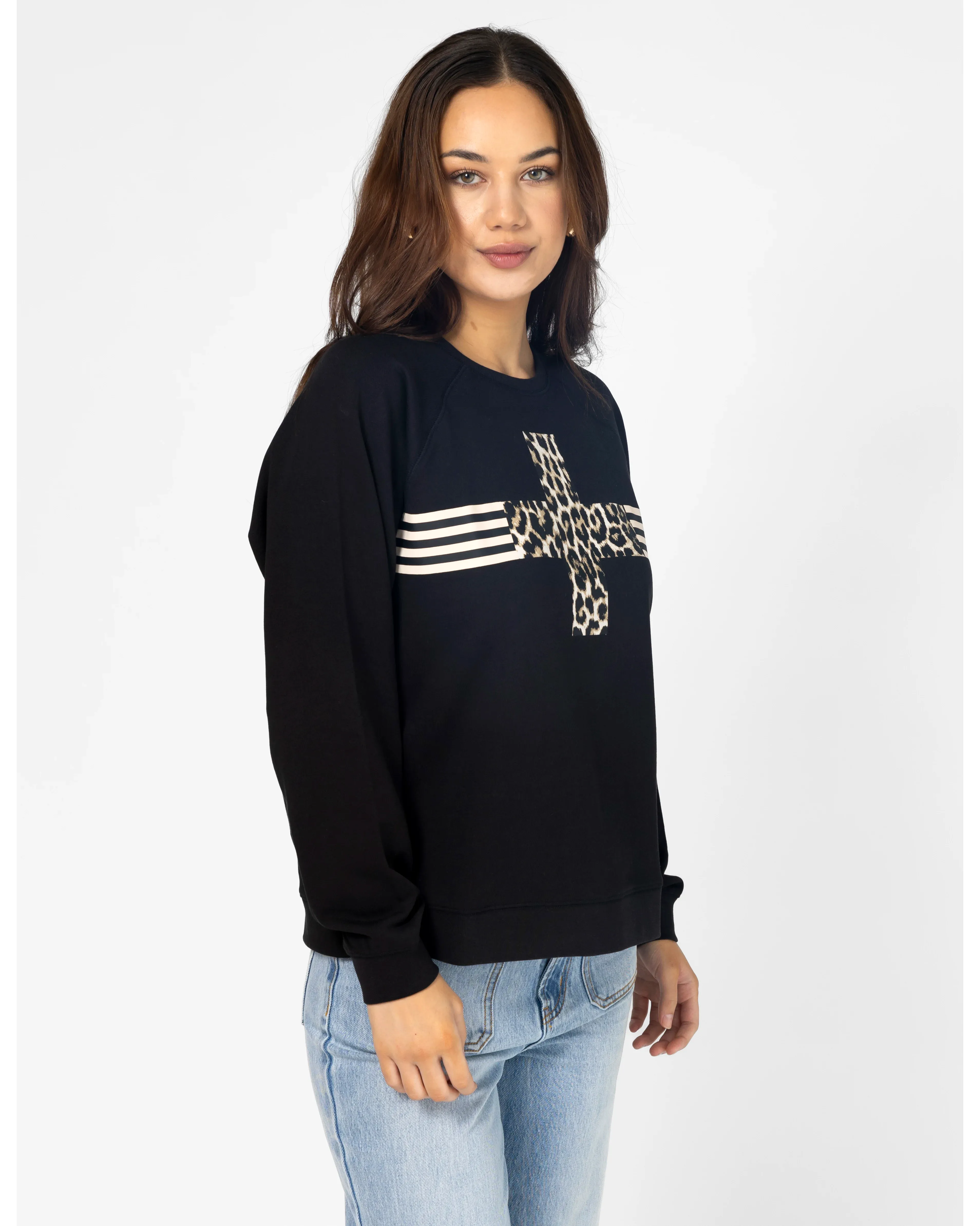 Everyday Sweater Leopard Cross With Stripes - Black