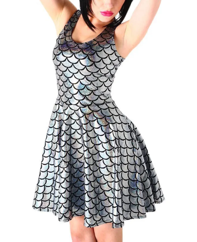Explosion Models Fish Scales Shiny Pleated Large Poncho