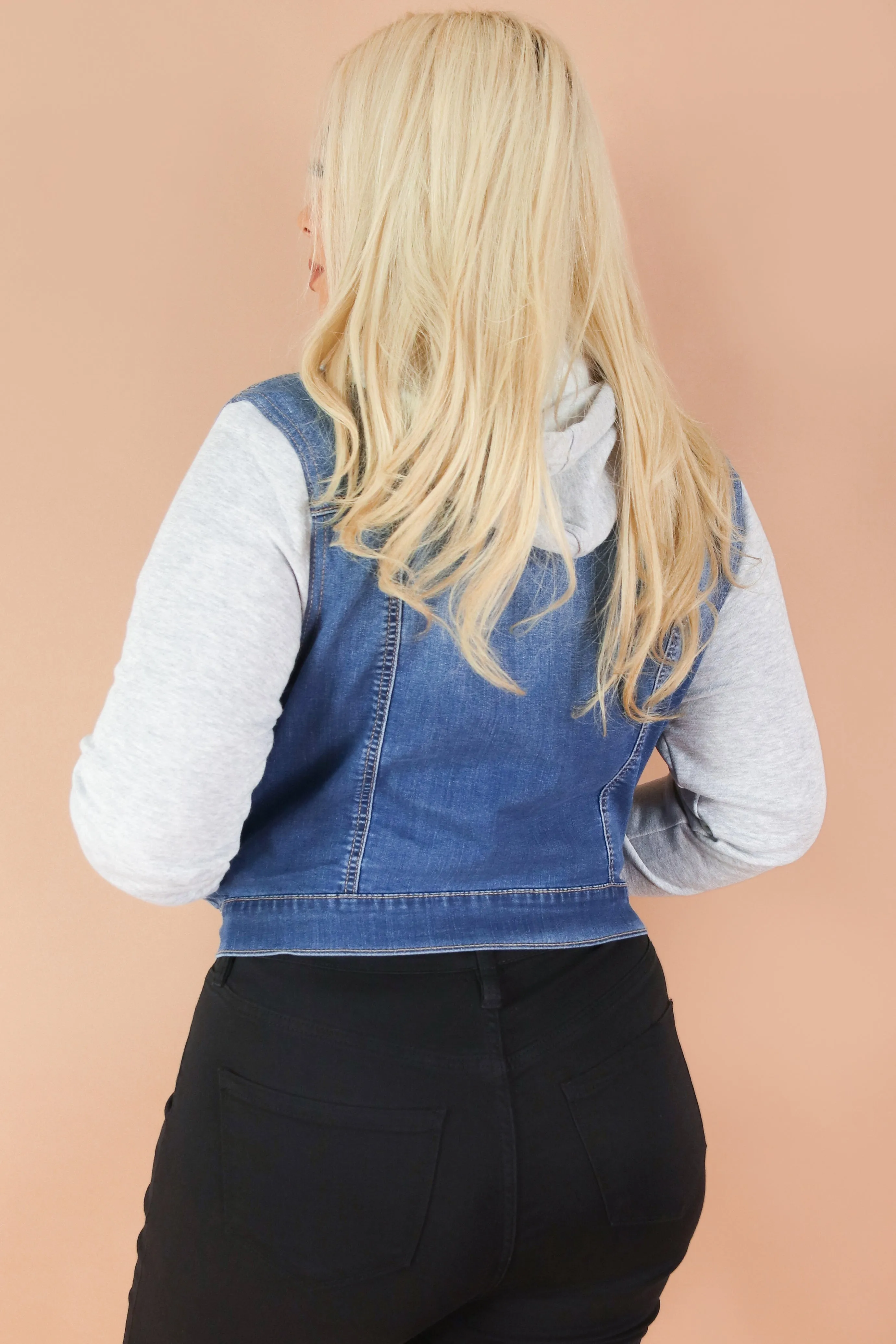 GENISIS JACKET