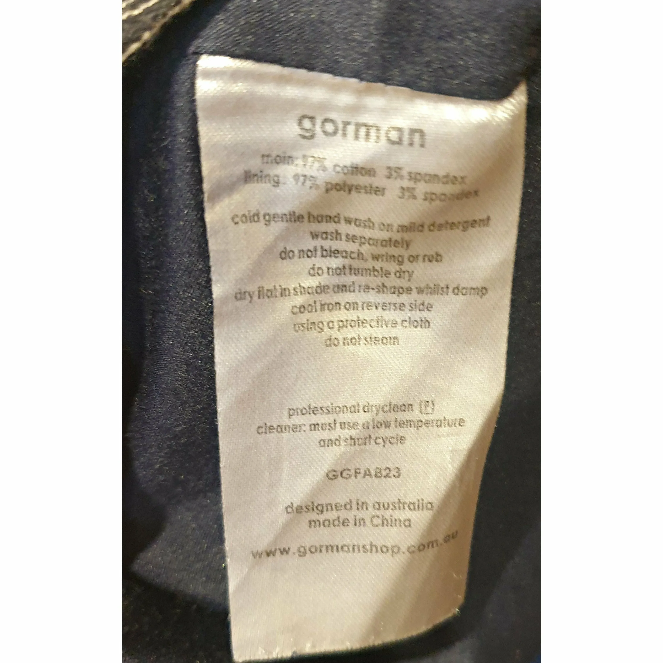 Gorman black and white print mini skirt size 10 (best fits size 6)