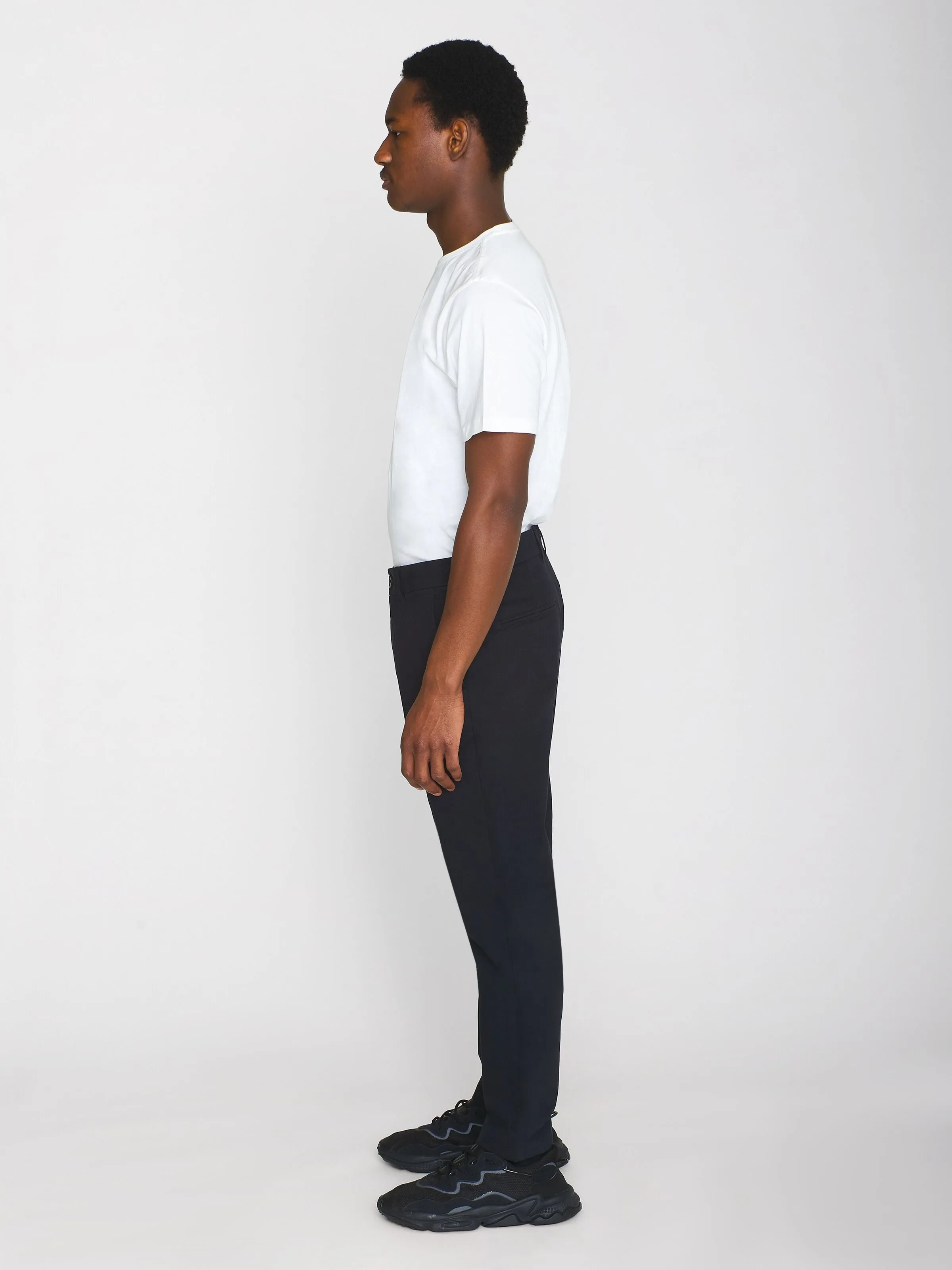 KNOWLEDGE COTTON APPAREL Chuck Regular Chino Twill Pants black jet
