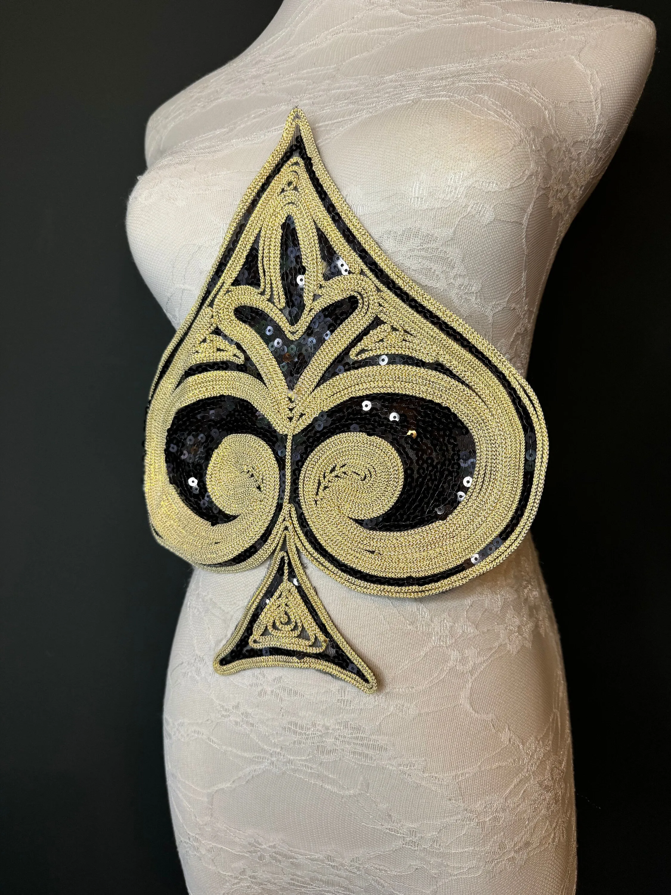 Lurex Motif, Spades, Ace of Spades, Motif, Sew on, Sequins, Crafts, Furnishings, Bags, Clothing, Costume, Fashion, Gold, Black,