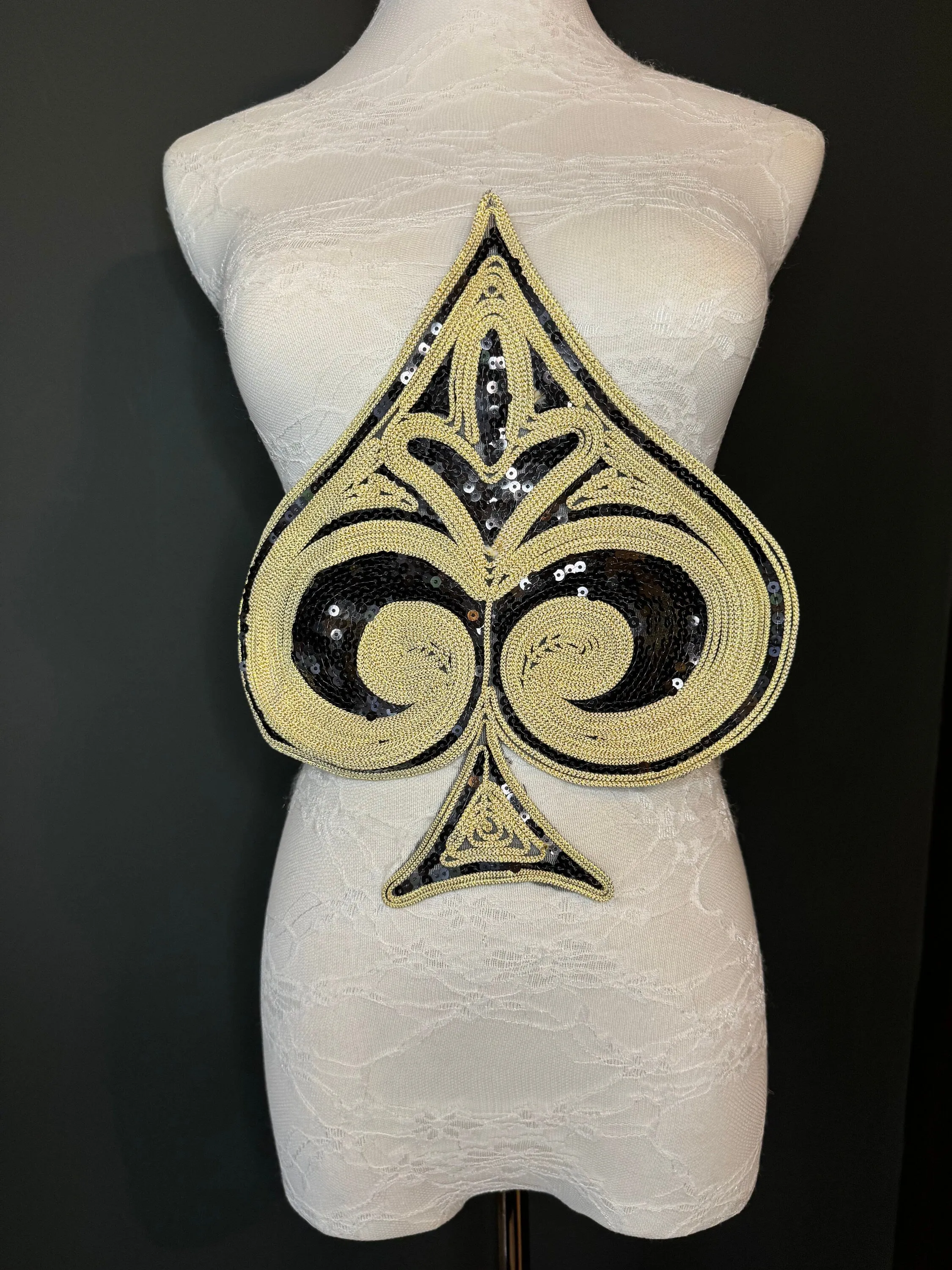 Lurex Motif, Spades, Ace of Spades, Motif, Sew on, Sequins, Crafts, Furnishings, Bags, Clothing, Costume, Fashion, Gold, Black,