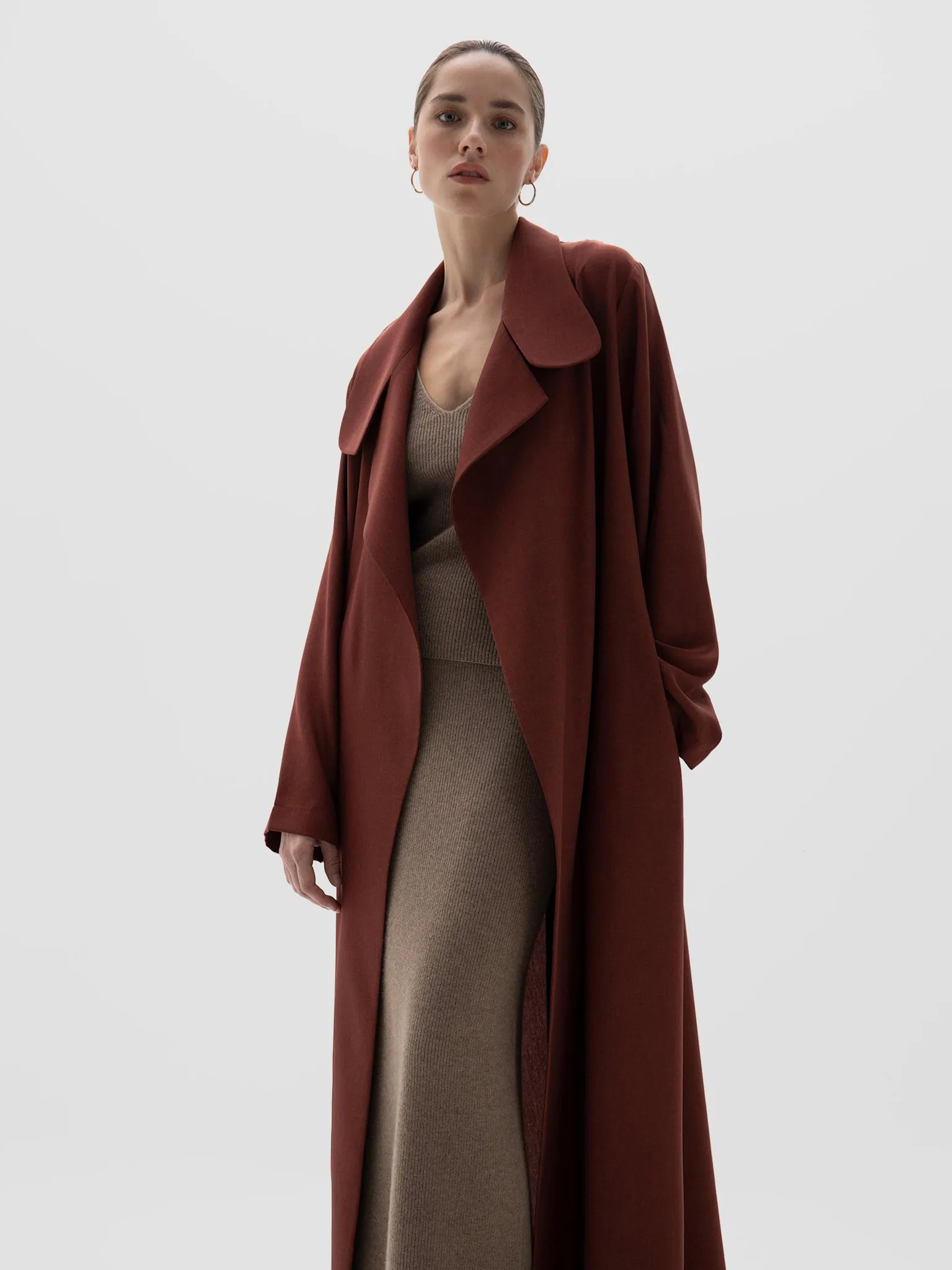 Meera Trench - Rust
