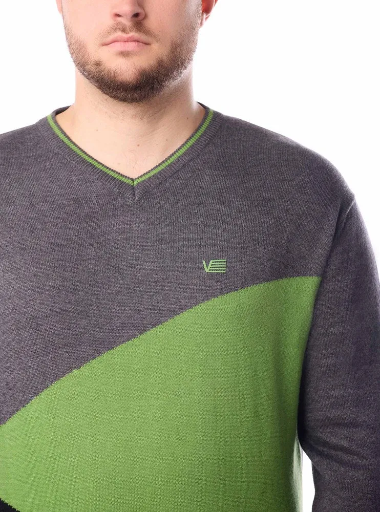 Men's v neck sweater