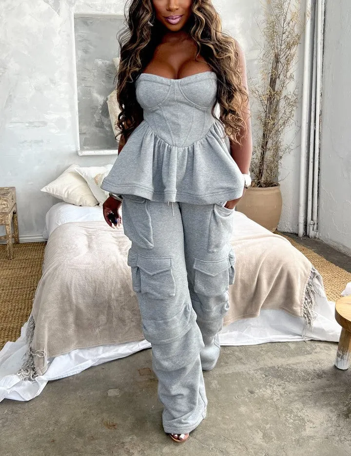 N1001TP - SLEEVELESS TOP & CARGO PANTS SET