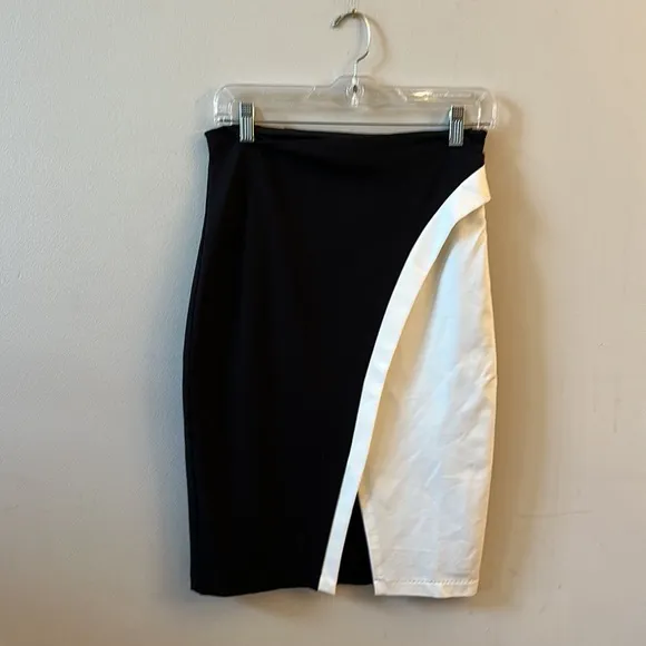 NEW Anthropologie x Eva Franco Black White Pencil Color block pointe skirt M/6