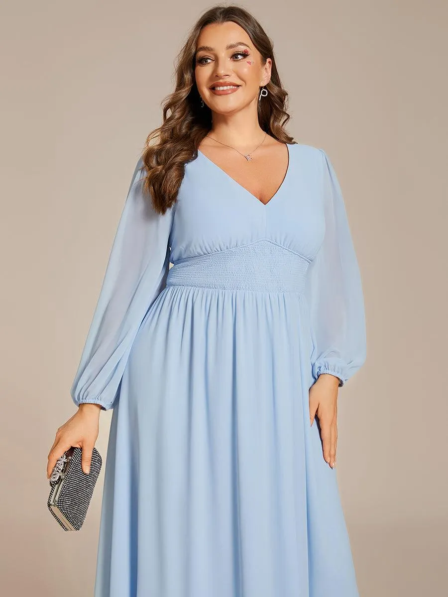 Robe invité mariage mi-longue élégante à col en V et manches longues