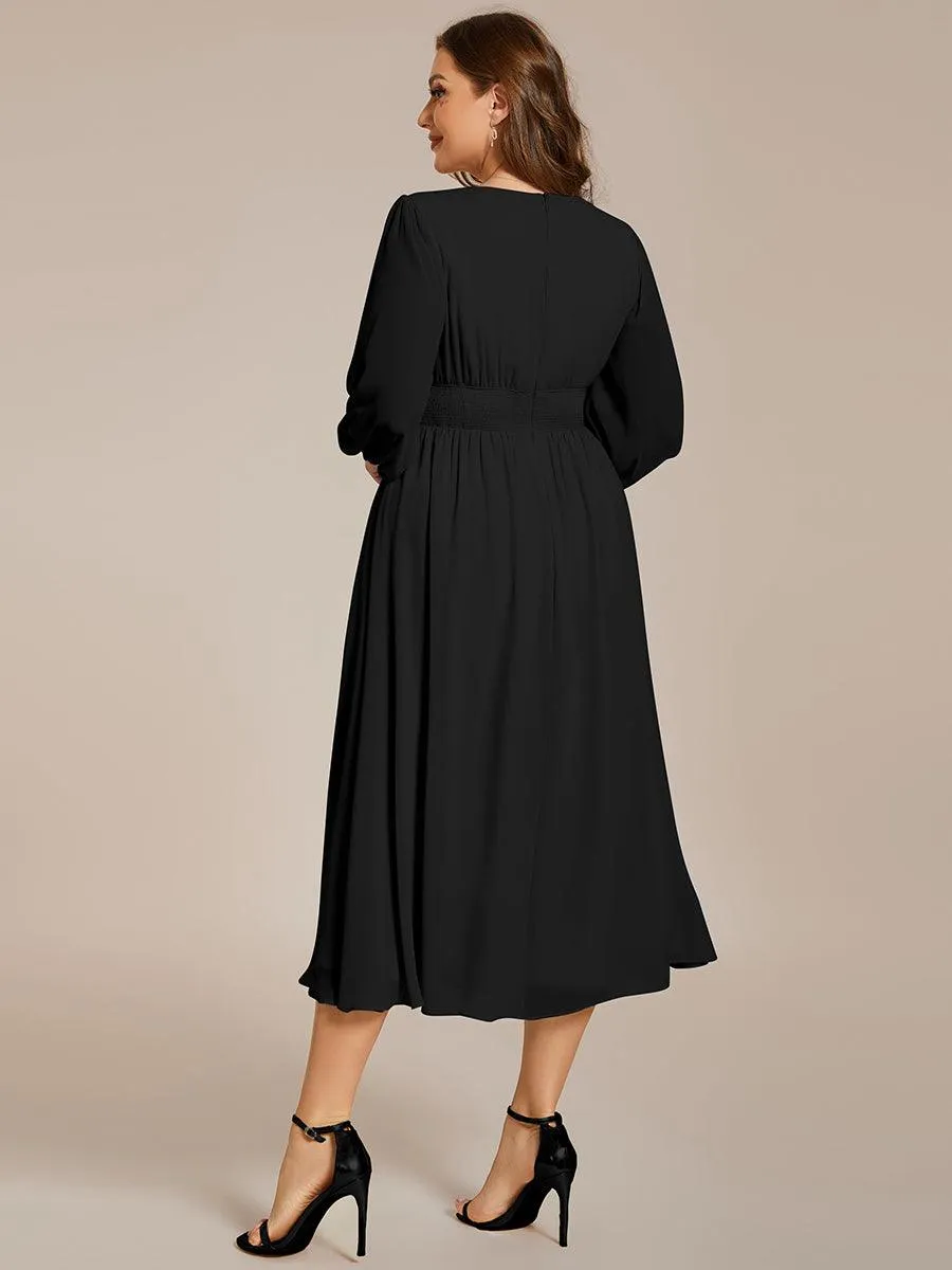 Robe invité mariage mi-longue élégante à col en V et manches longues