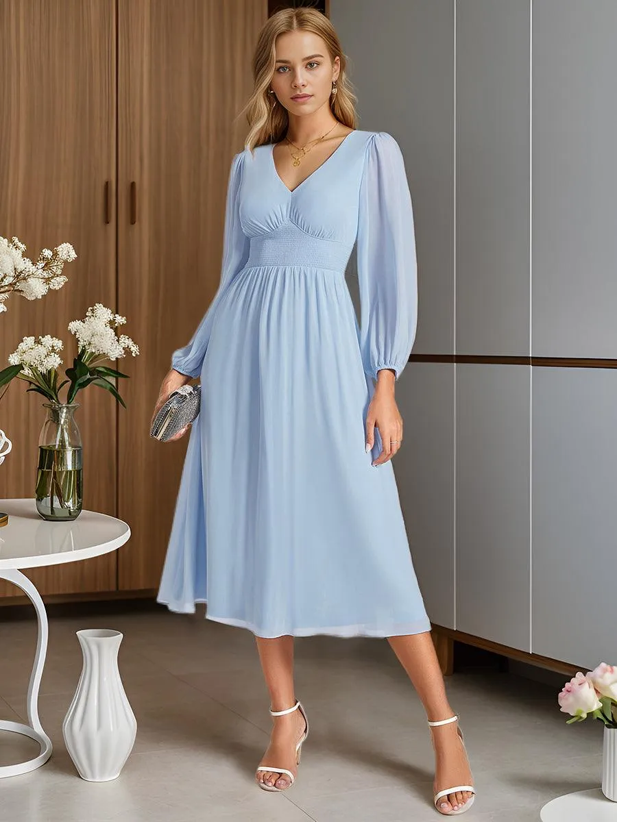Robe invité mariage mi-longue élégante à col en V et manches longues
