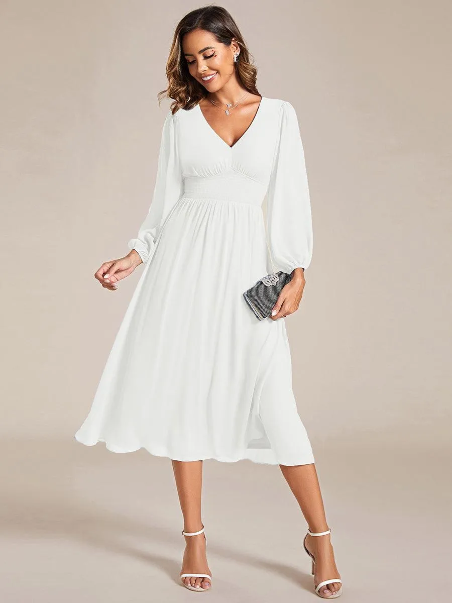 Robe invité mariage mi-longue élégante à col en V et manches longues