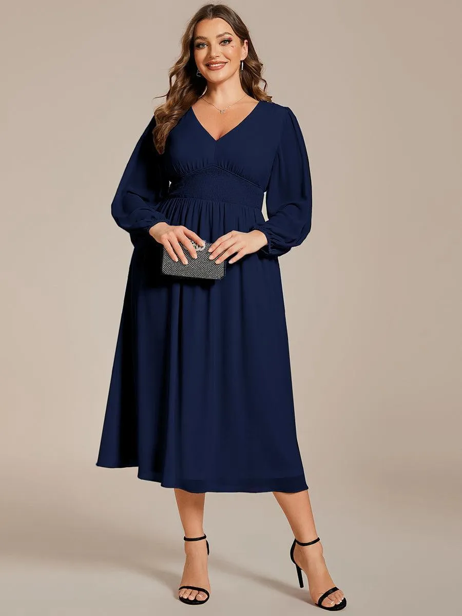 Robe invité mariage mi-longue élégante à col en V et manches longues