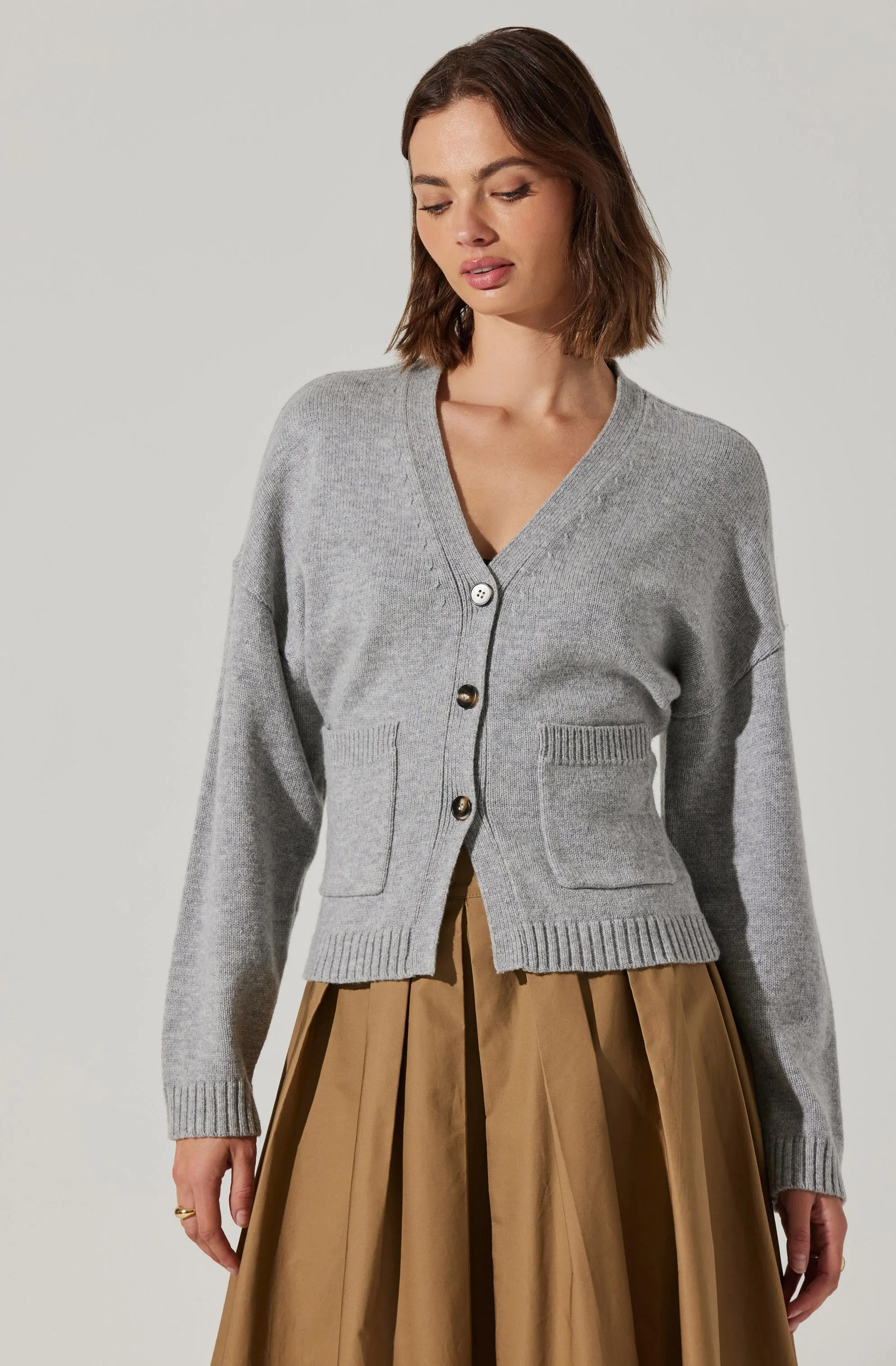 Saffi V-Neck Cardigan