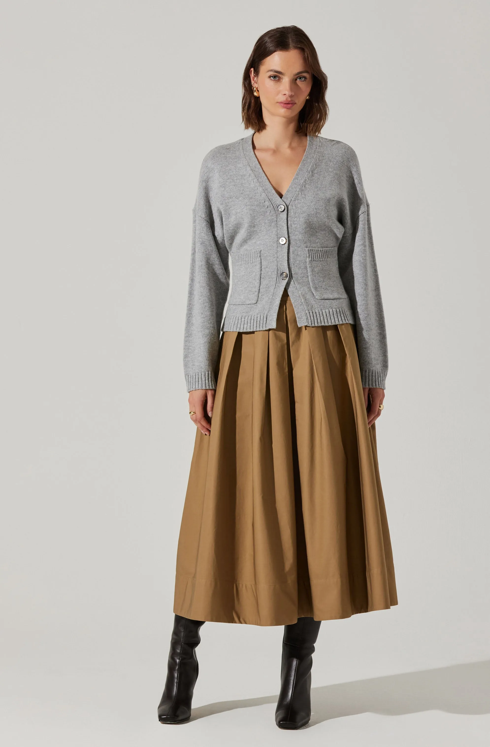 Saffi V-Neck Cardigan