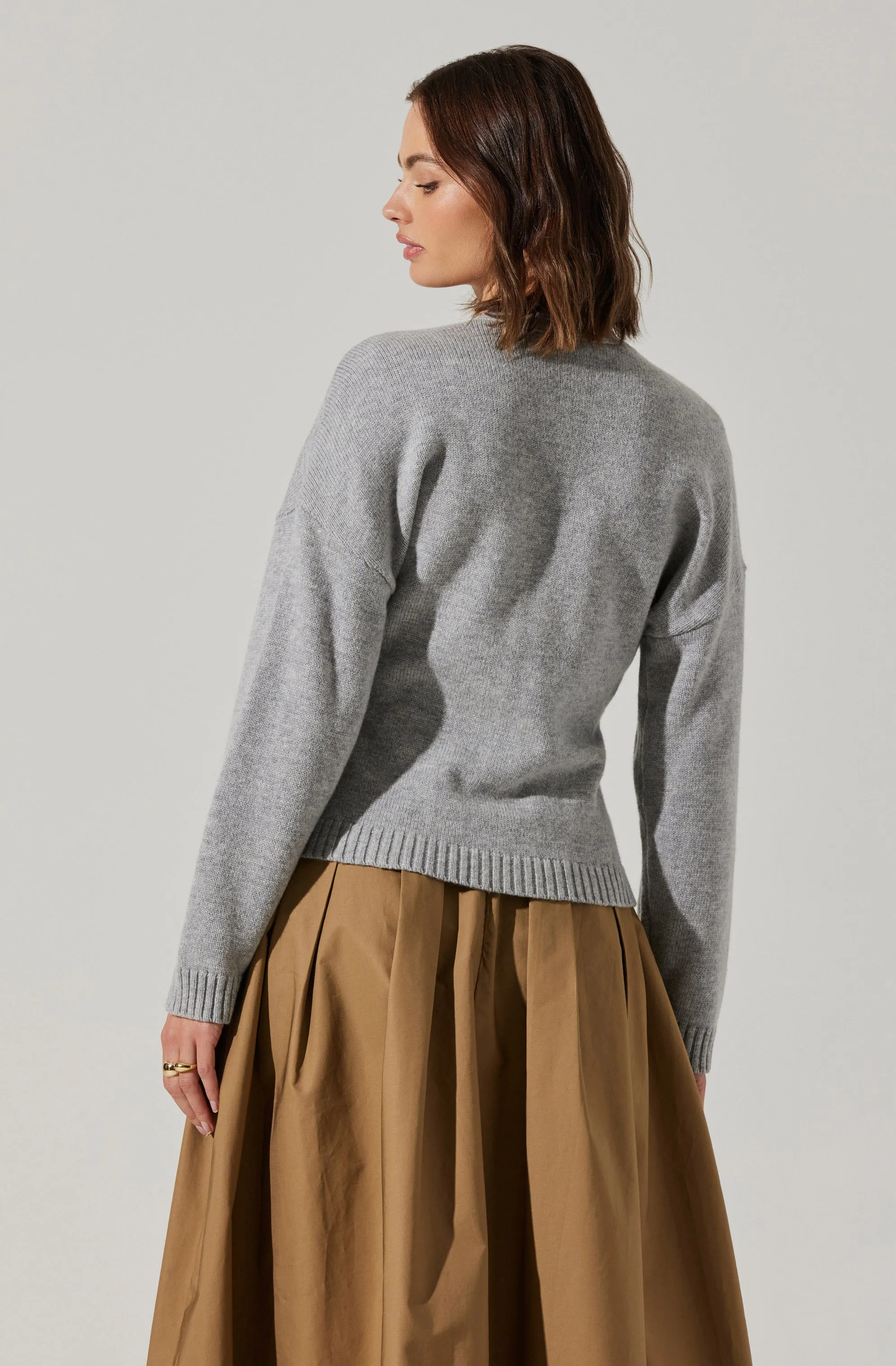 Saffi V-Neck Cardigan