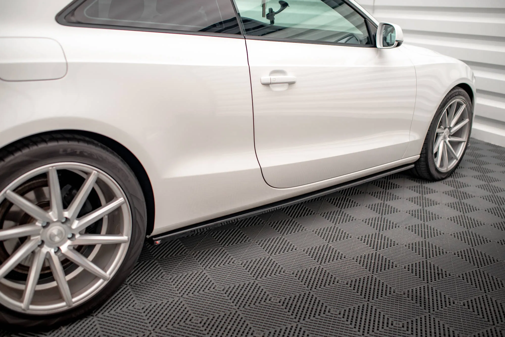 Side Skirts Diffusers V.2 Audi A5 / A5 S-Line / S5 Coupe 8T