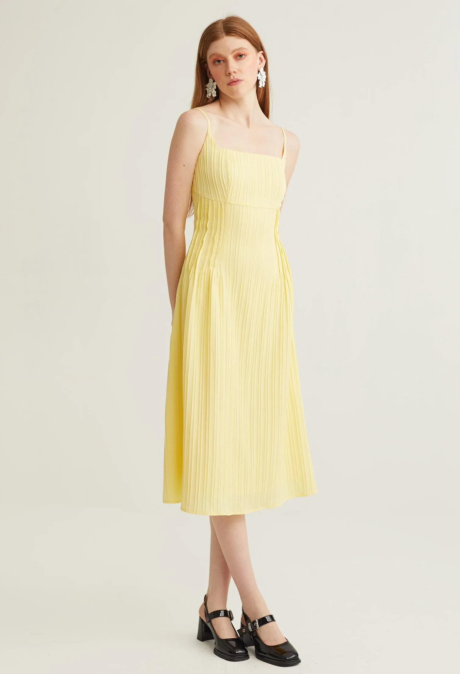 Squared Neck Pleated Midi Dress