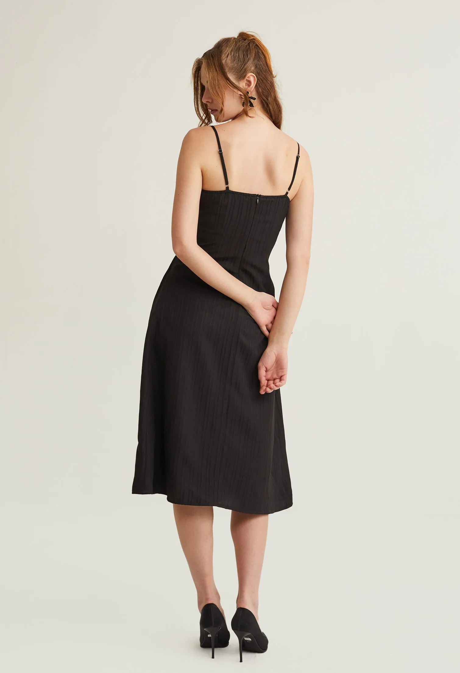 Squared Neck Pleated Midi Dress
