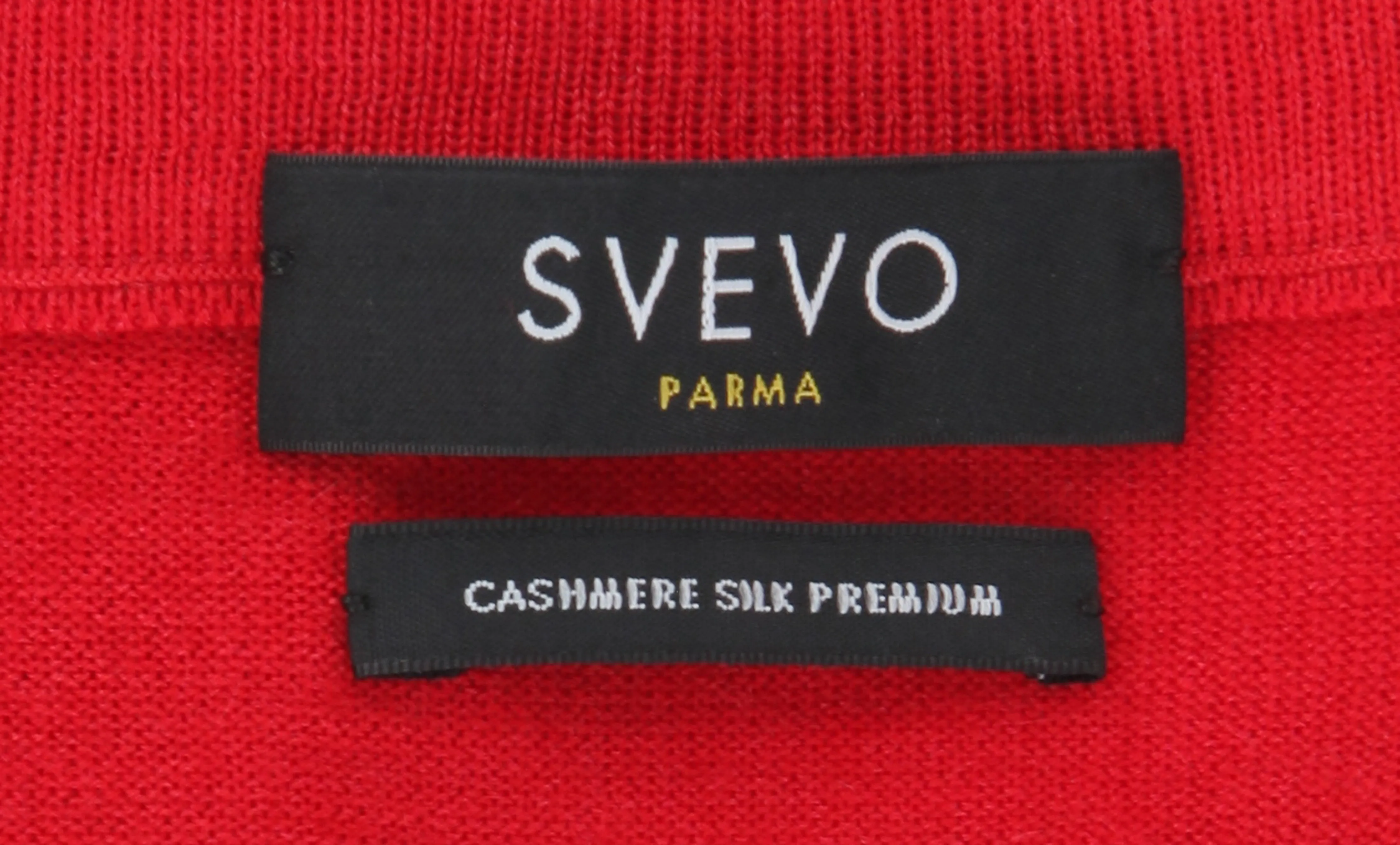 Svevo Parma Red V-Neck Sweater