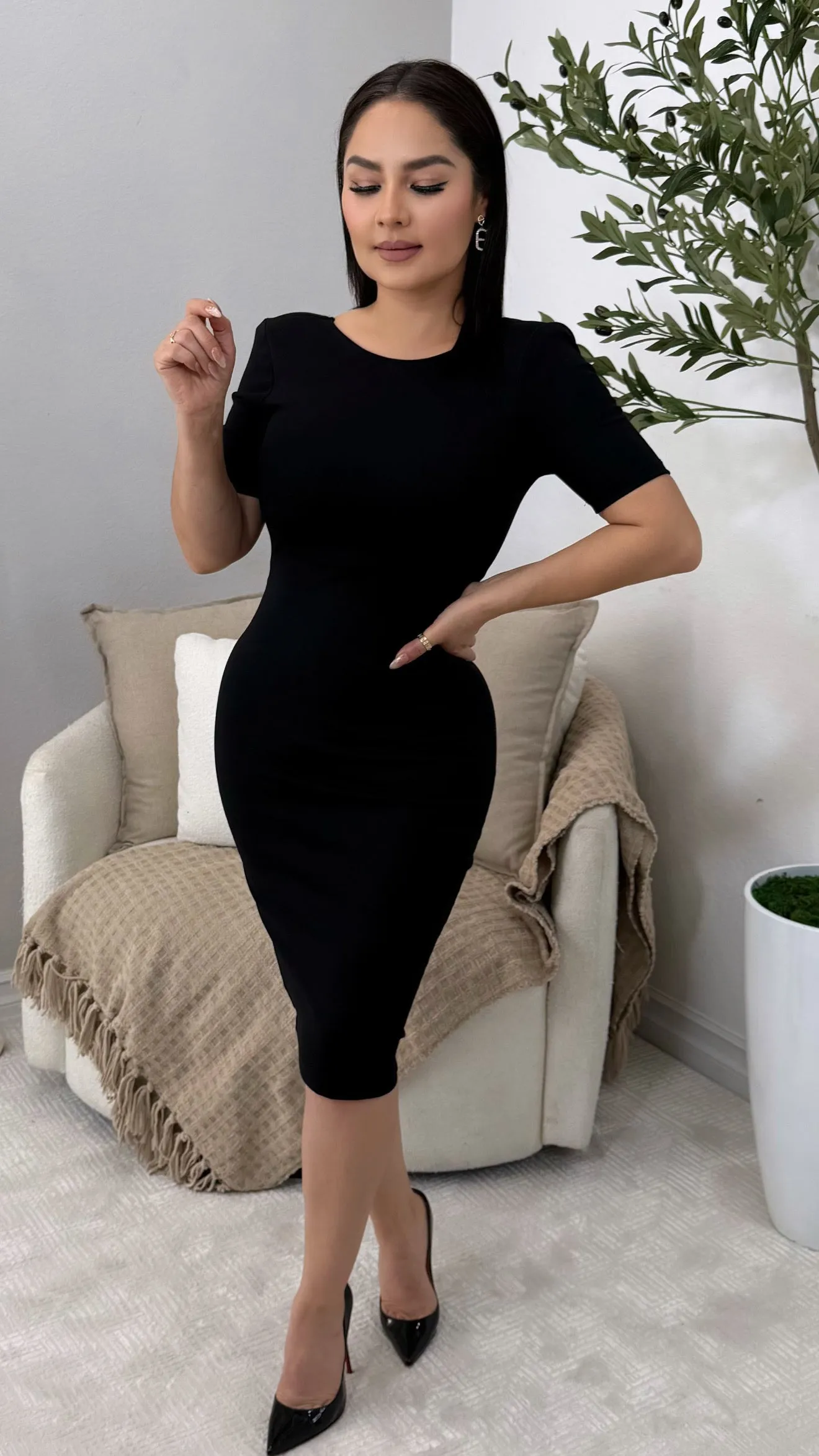 TIFFANY BLACK DRESS
