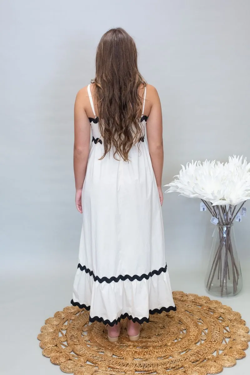 UD2008 Beige Maxi Dress