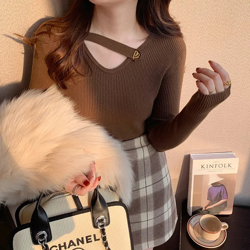 V-neck Hollow-out Knit Pullover