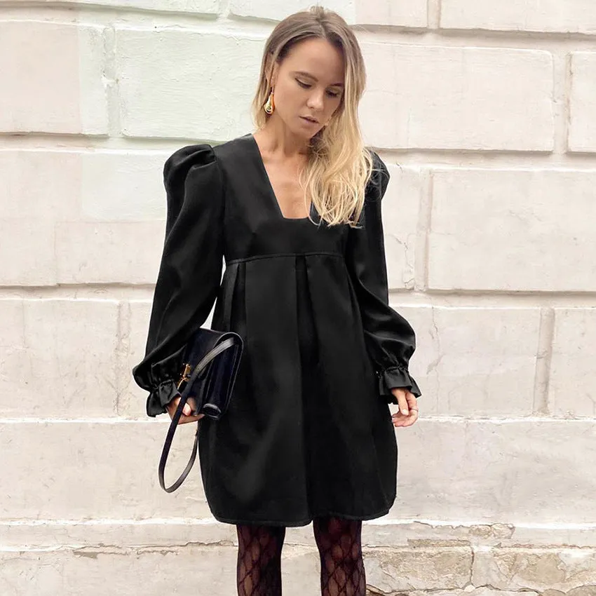 V-neck Lantern Puff Sleeve Square Collar Mini Dresses
