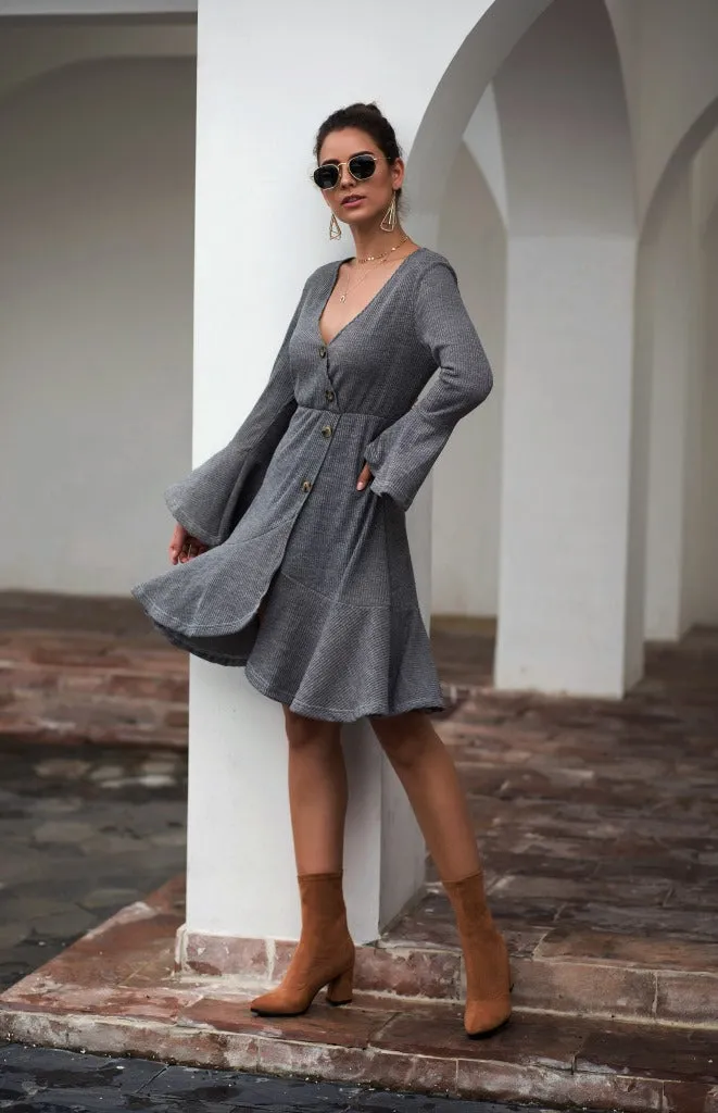V-neck Ruffled Horn Sleeve Buttoned Knit Mini Dresses