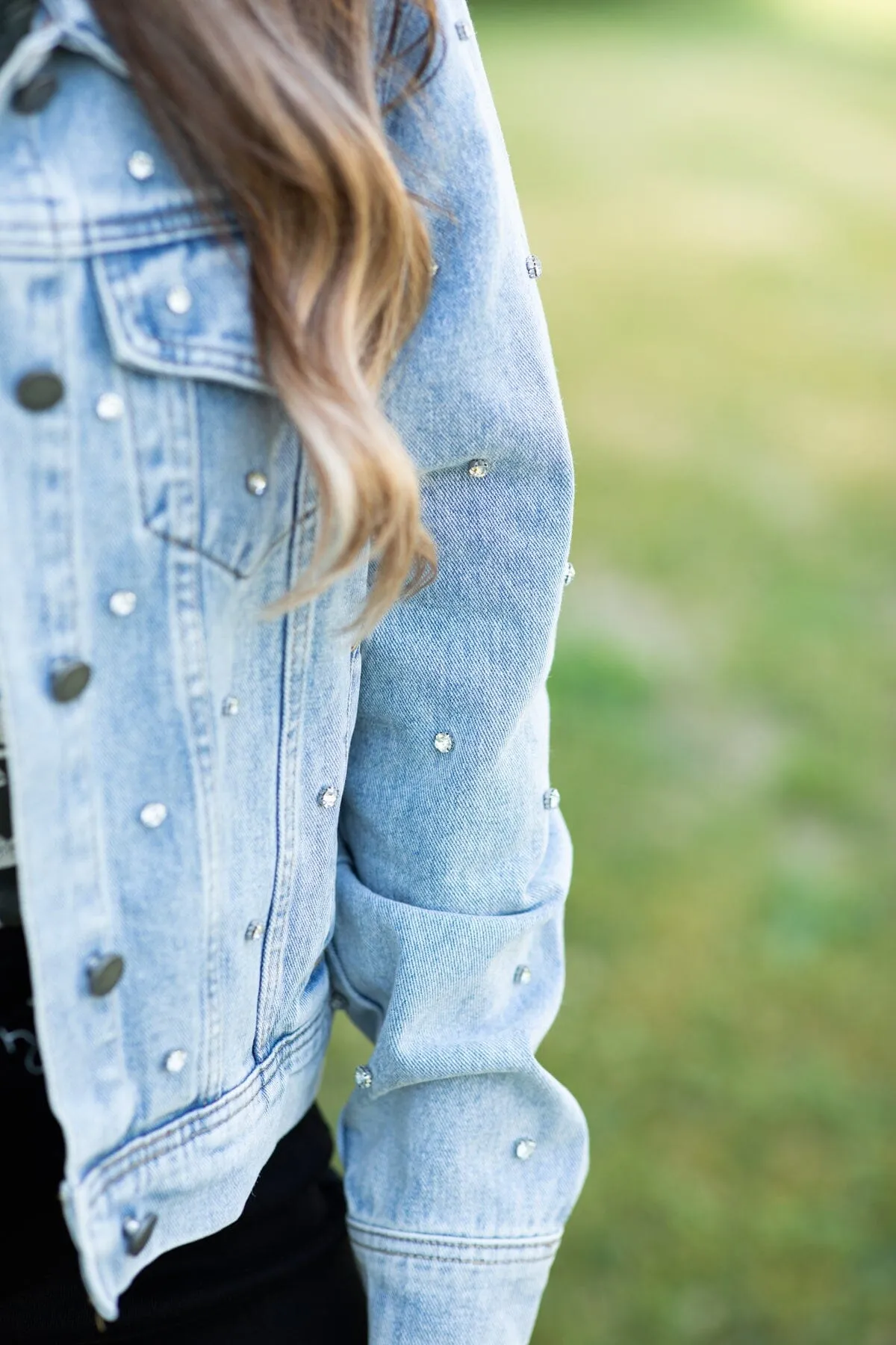 Veveret Light Wash Rhinestone Denim Jacket