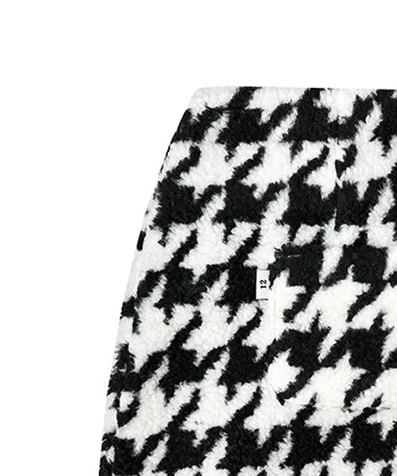 [Warehouse Sale] BENECIA 12 Fleece Houndstooth Skirt - Black