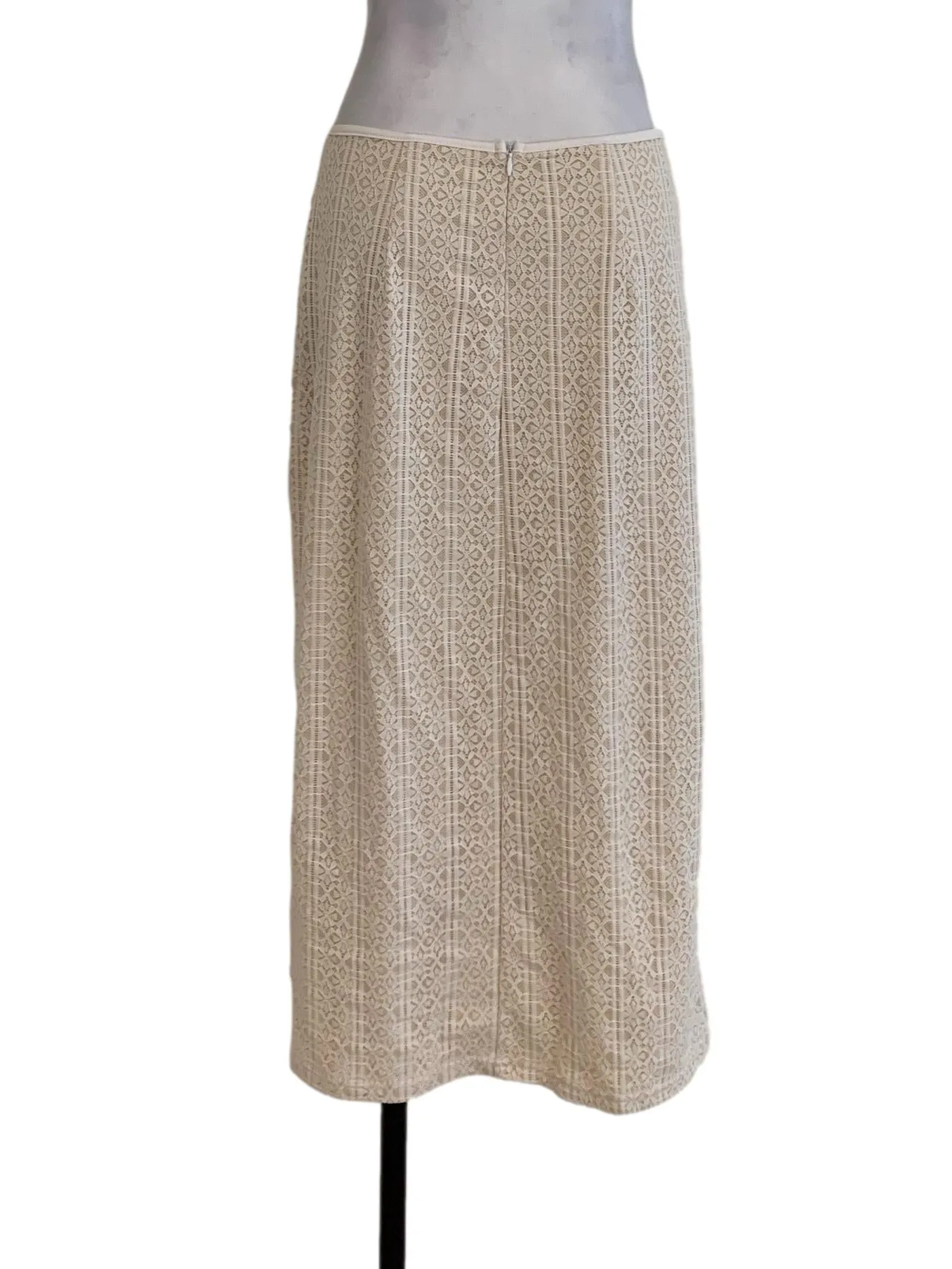 White Lace Pencil Skirt