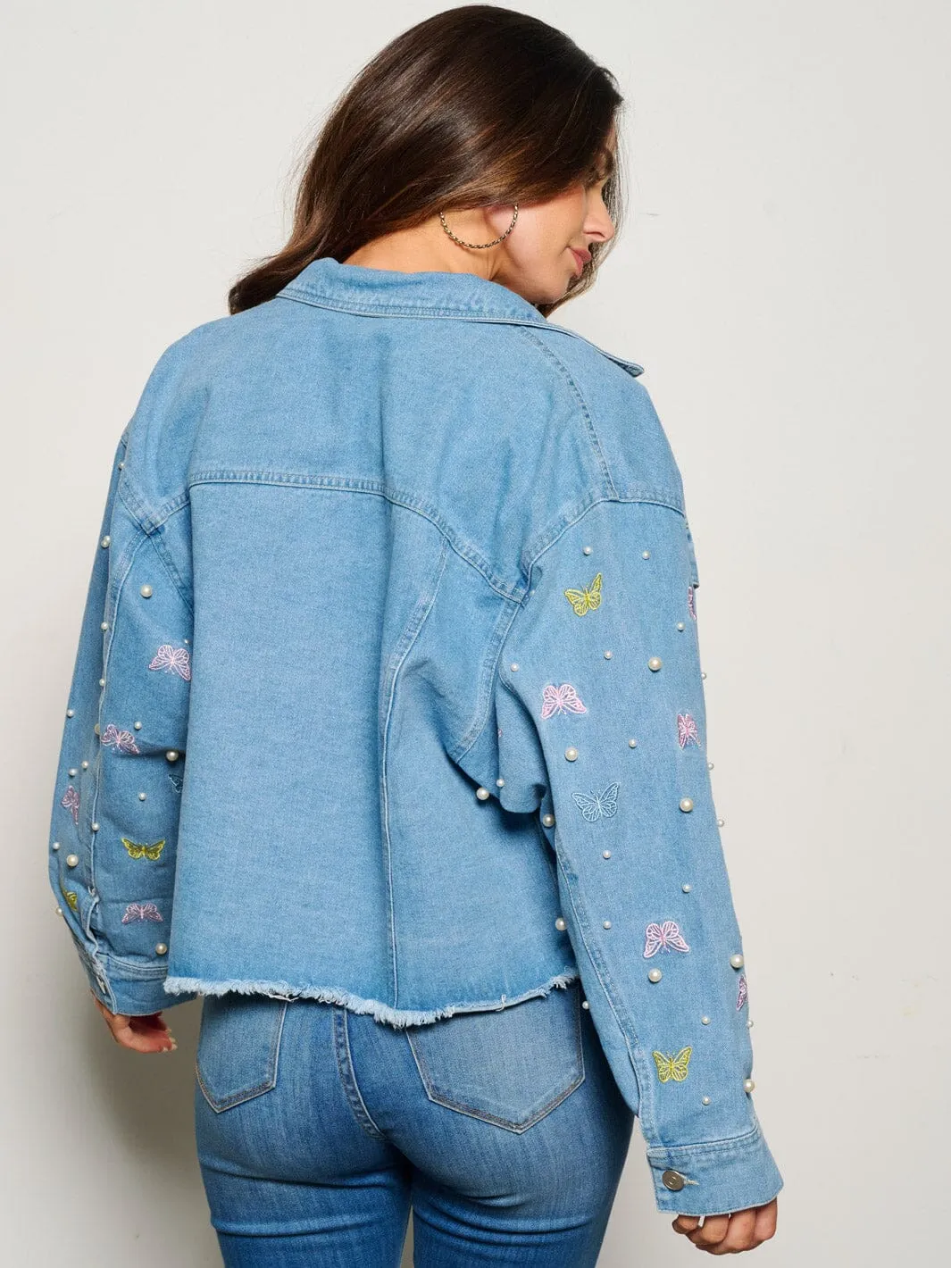WOMEN'S LONG SLEEVE BUTTON CLOSURE BUTTERFLY PEARLS DENIM JACKET