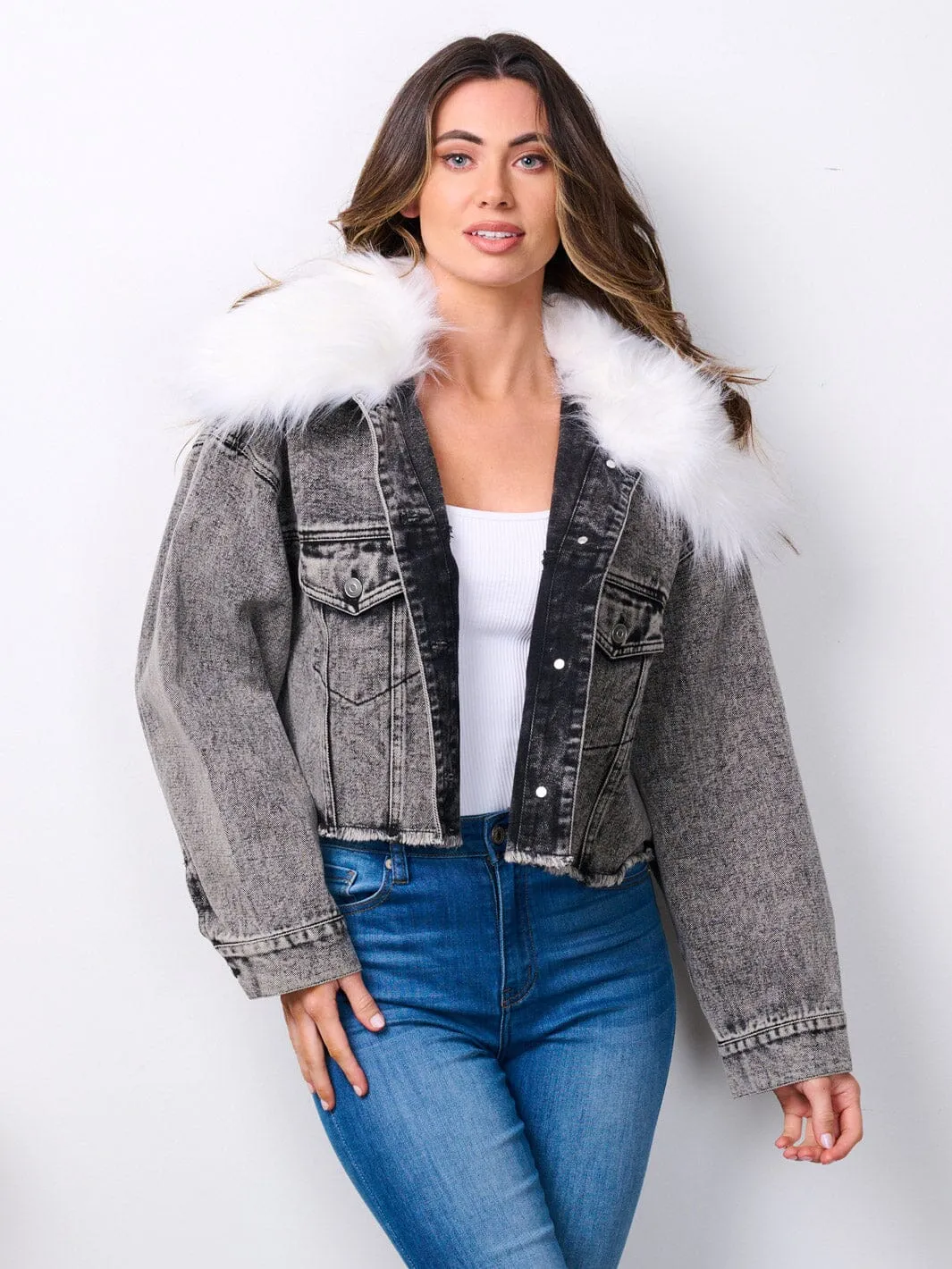 WOMEN'S LONG SLEEVE BUTTON CLOSURE REMOVABLE COLLAR DENIM JACKET