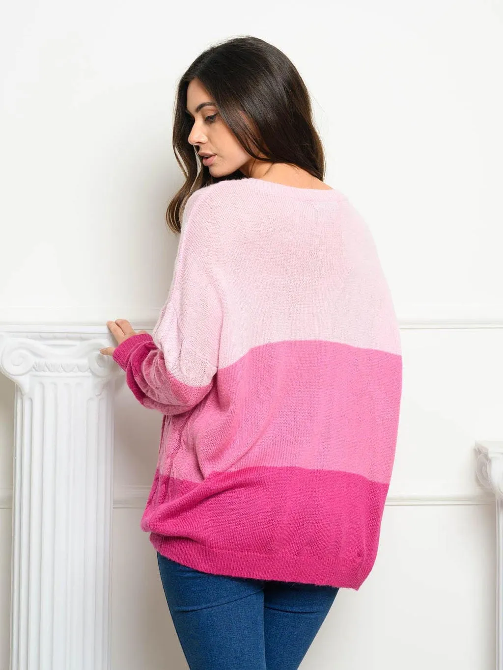 WOMEN'S LONG SLEEVE COLORBLOCK CABLE KNIT SWEATER