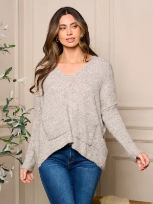 WOMEN'S LONG SLEEVE V-NECK FRONT POCKETS SWEATER